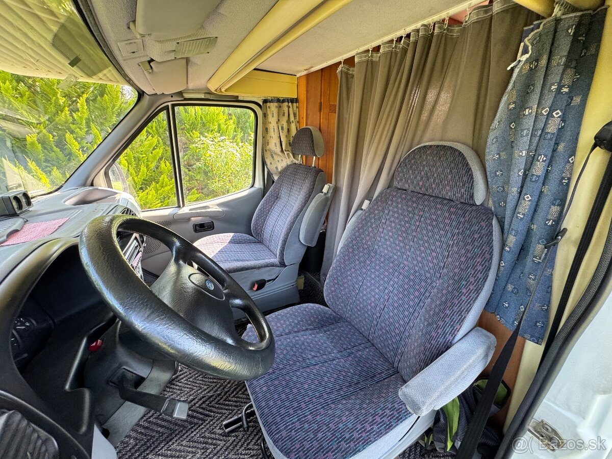 FORD TRANSIT AUTOKARAVAN 2.5 TD COLUMBIA 310 - 8