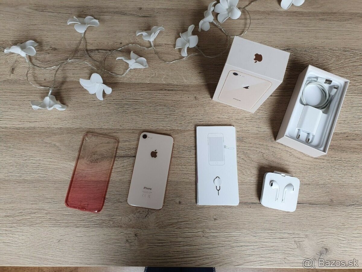 iPhone 8 GOLD - 256GB - 8