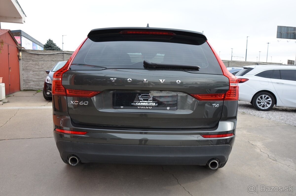 Volvo XC60 T4 Momentum Pro 8A/T - 8