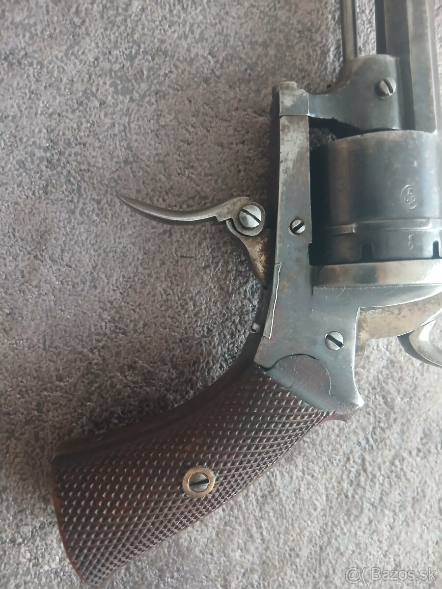 Revolver Lefaucheux - 8