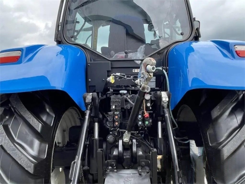 Traktor New Holland T7.270 - 8
