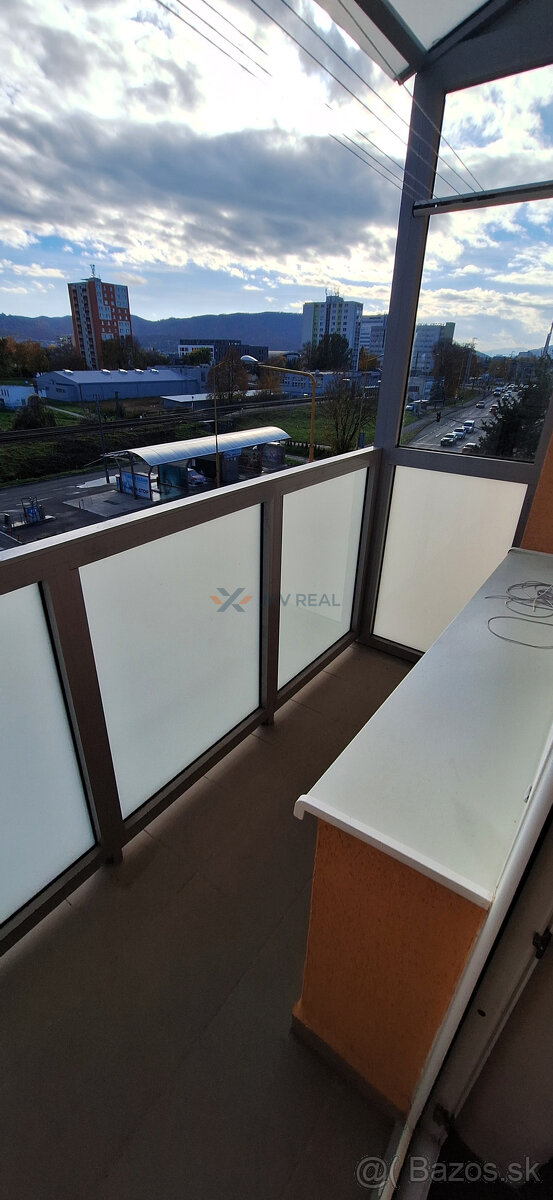 Na predaj 3 - izbový byt s balkónom - 70 m² v centre mesta H - 8