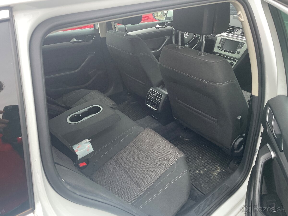 Volkswagen Passat DSG 1,6 TDI 88kW - 8