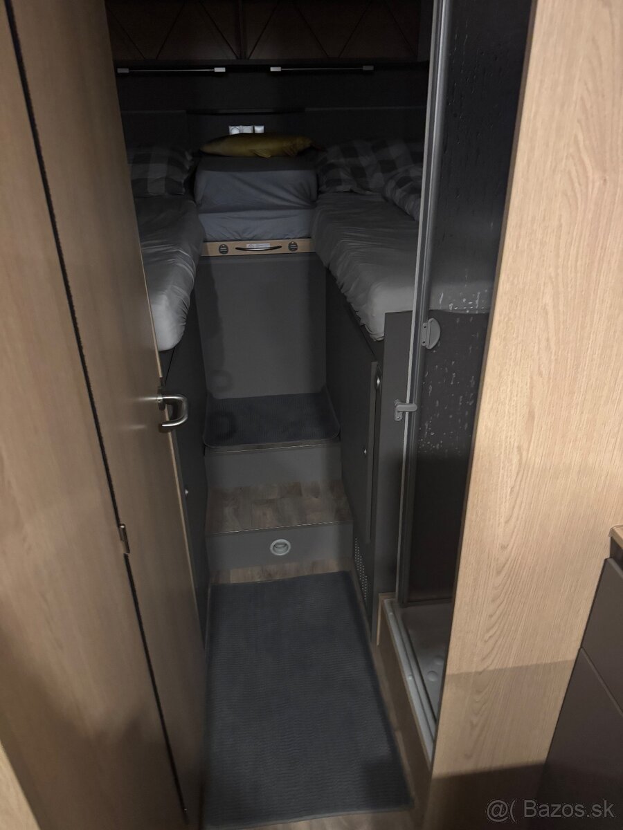 Predám autokaravan citroen LMC 2.2 d - 8