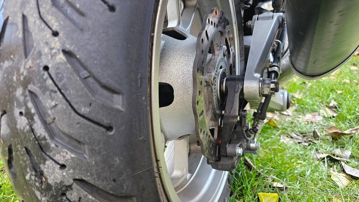 Kawasaki GTR 1400 AJ VÝMENA - 8