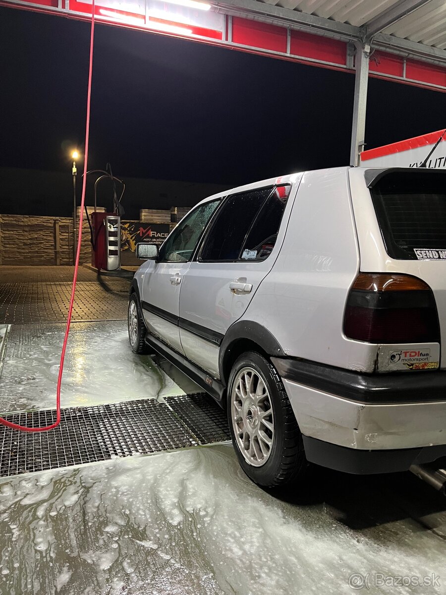 golf 3 - 8