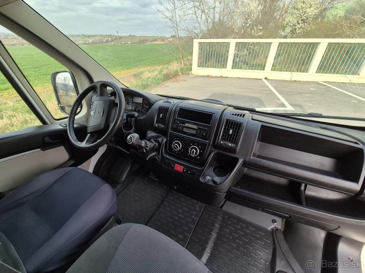 Predám Peugeot Boxer 3.0 HDI L3 - 8