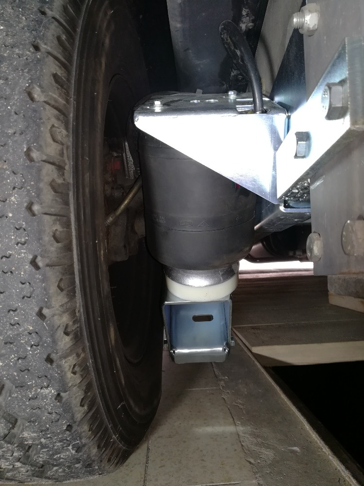 PŘÍDAVNÉ VZDUC1HOVÉ PÉROVÁNÍ, MĚCHY, VANKUŠE, vyrobeno v ČR - 8