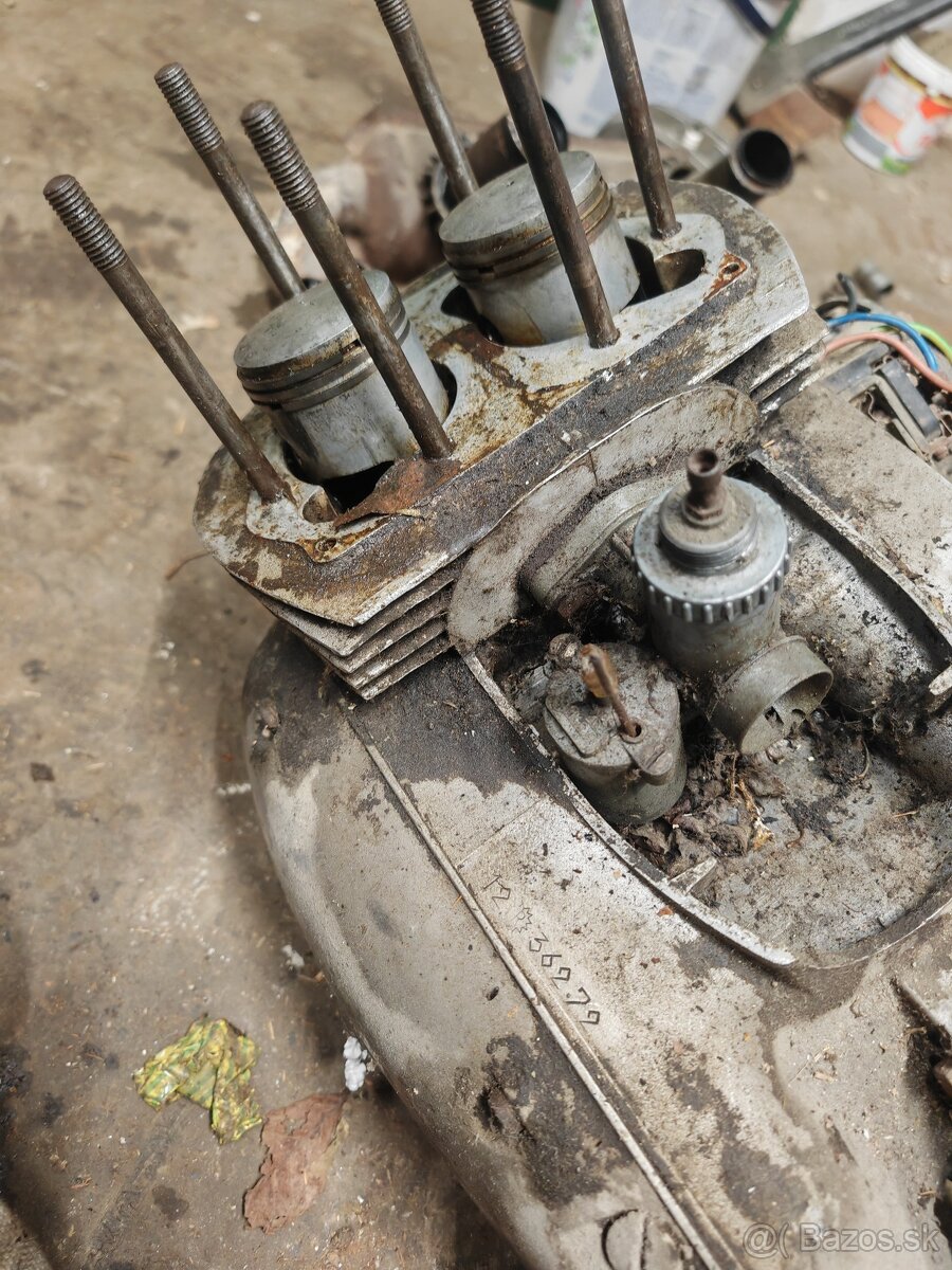 Jawa 350 motorblokk - 8