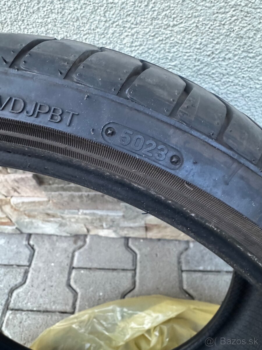 Pneumatiky 225/35R19 - 8