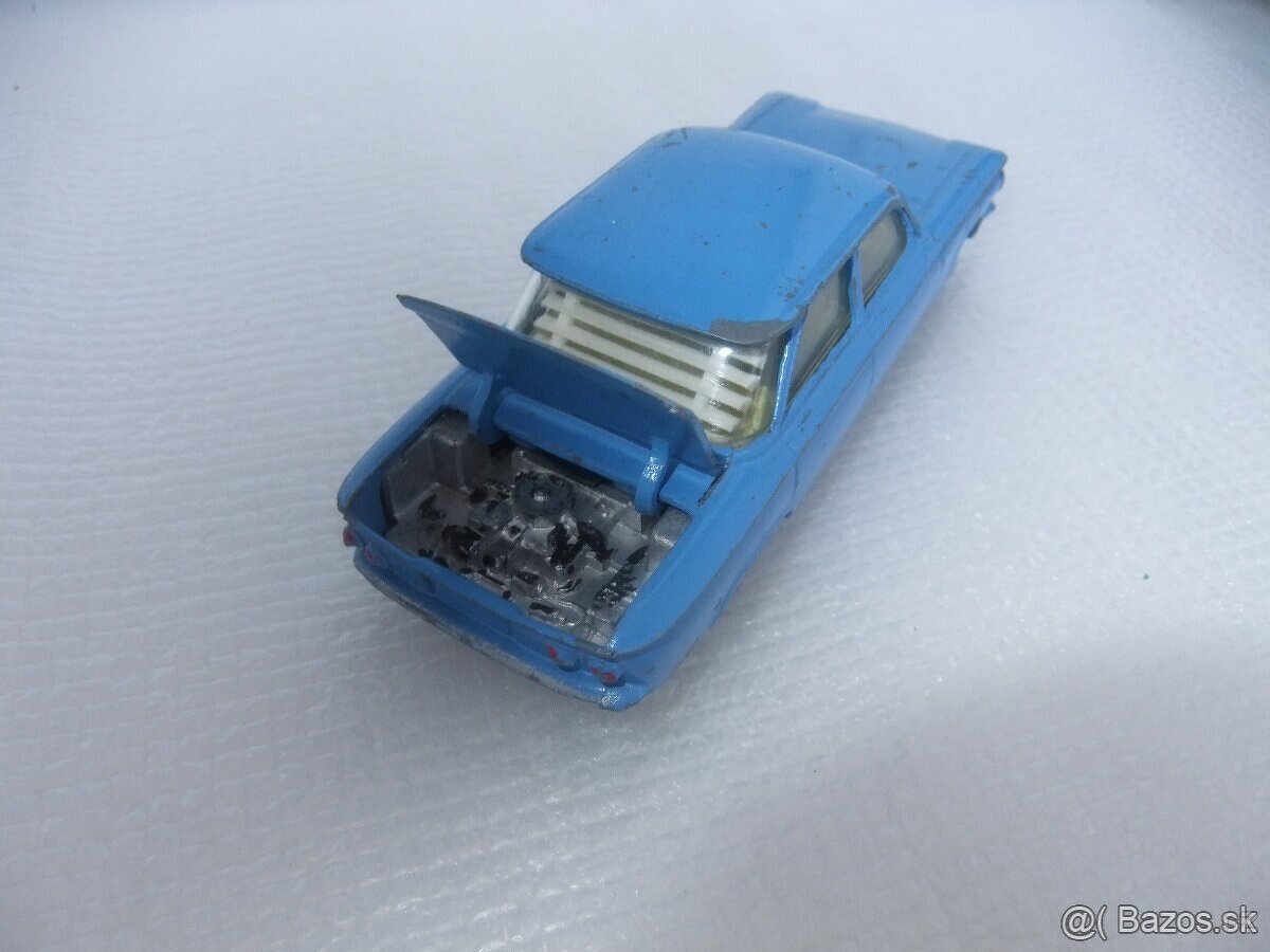 Predam-original USmodely aut od DINKY TOYS v 1:43 - 8