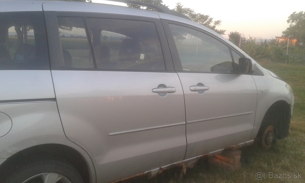 Mazda 5 2,0benzin 107kw-Rozpredam - 8