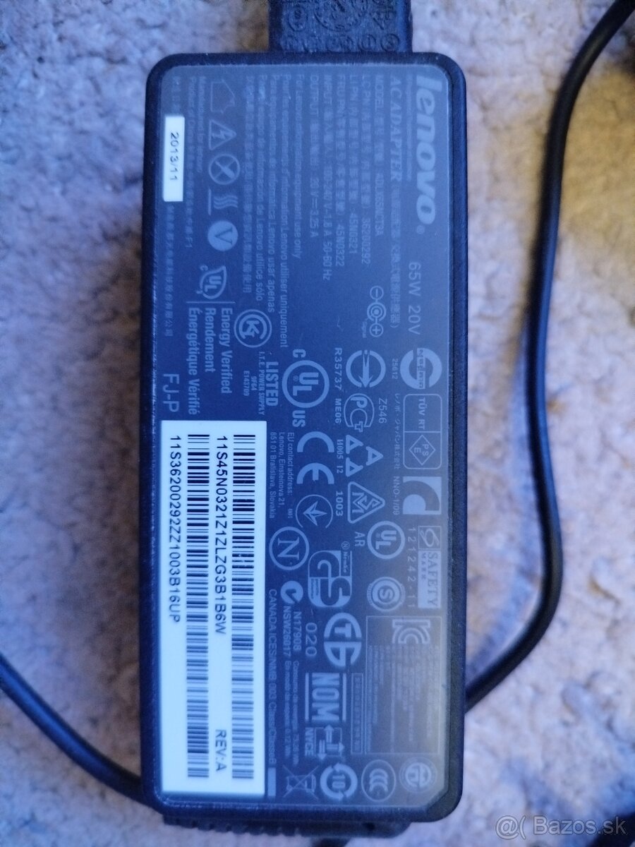 Lenovo ThinkPad bez disku s nabíjačkou - 8