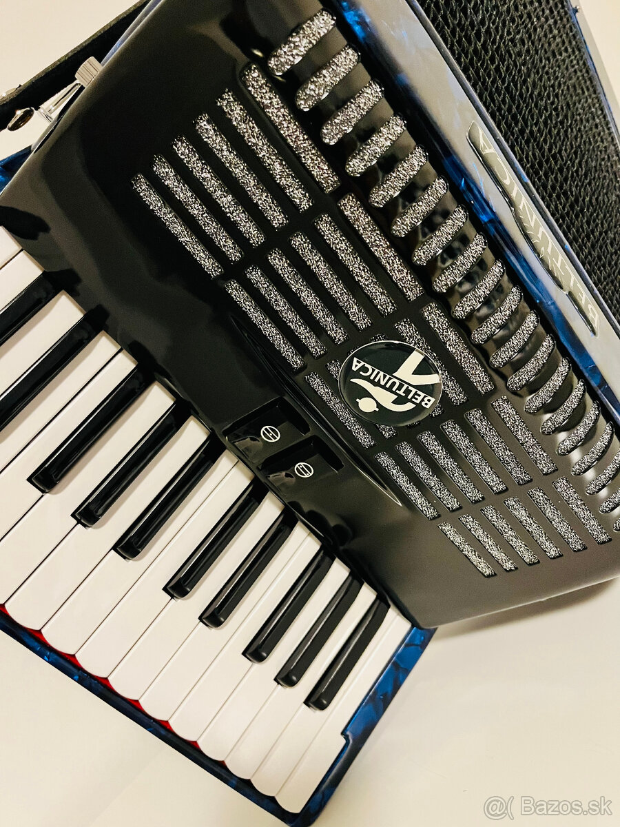 Predám nový akordeón BELTUNICA Vivaldi- 60 basový- ná - 8