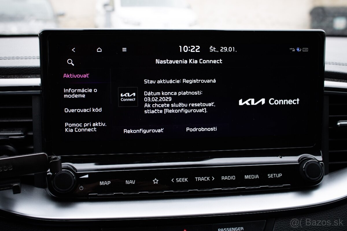 Kia Ceed SW 1.5 TGDi Silver, 1. Majiteľ, Navi,Kamera,Connect - 8