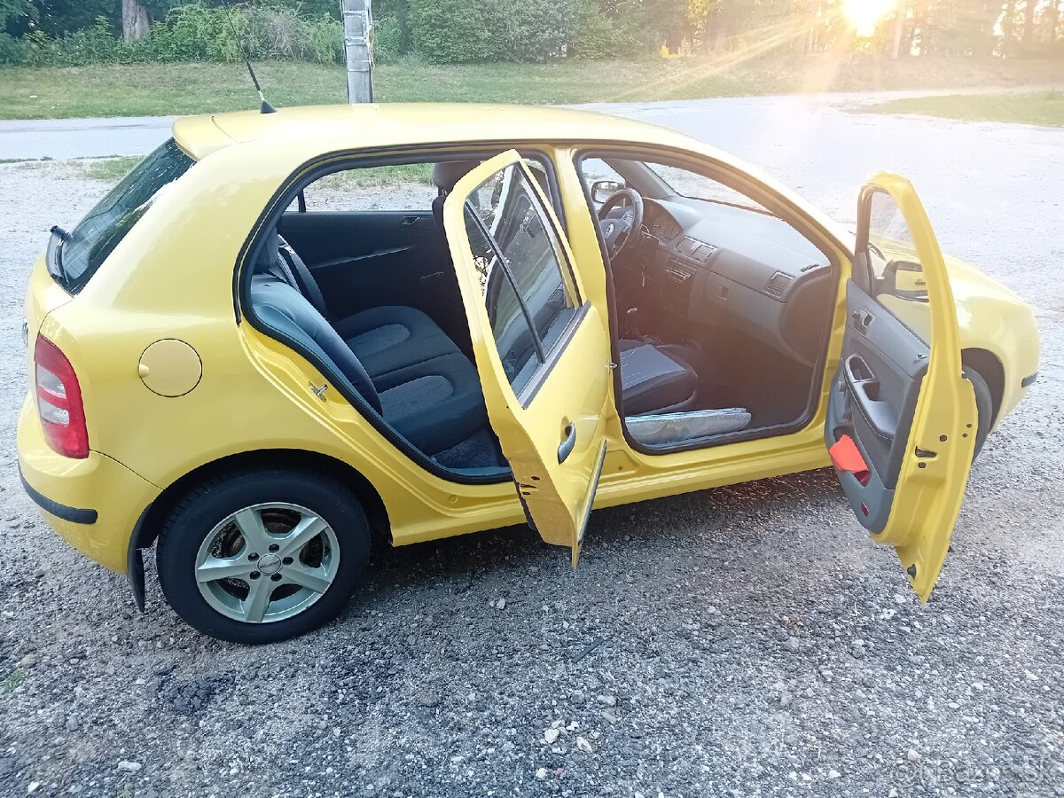 Škoda Fabia - 8