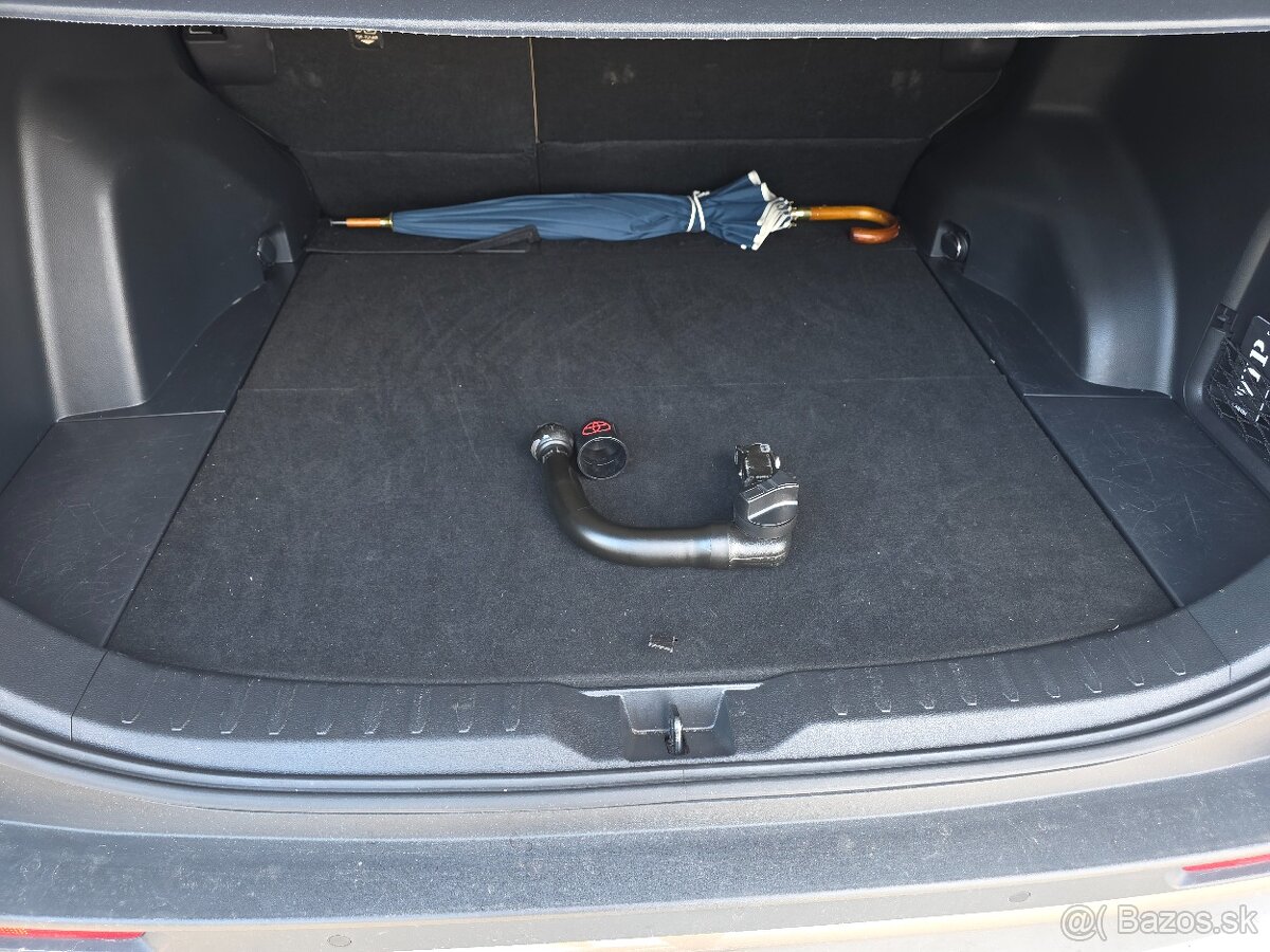 Predaj auta Toyota Rav 4 - 8