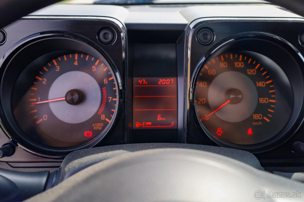 2025 Suzuki Jimny 3 dverový 4 miestny 4x4 odpočet DPH - 8