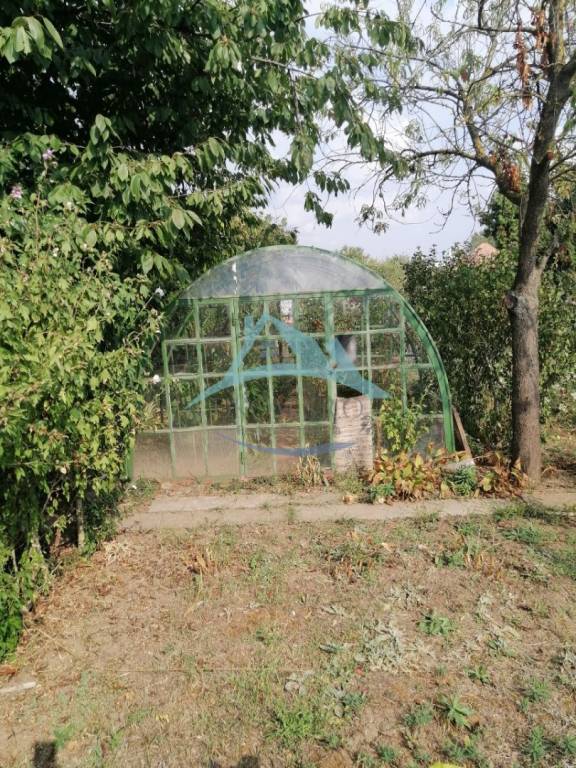 Priestranný rodinný dom v obci Bajka na predaj - 8