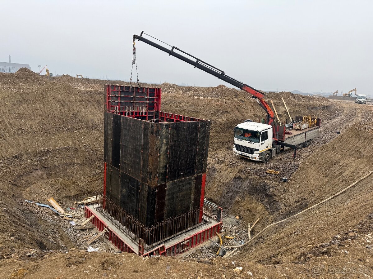 Mercedes Actros s hydraulickou rukou 3in1 - 8