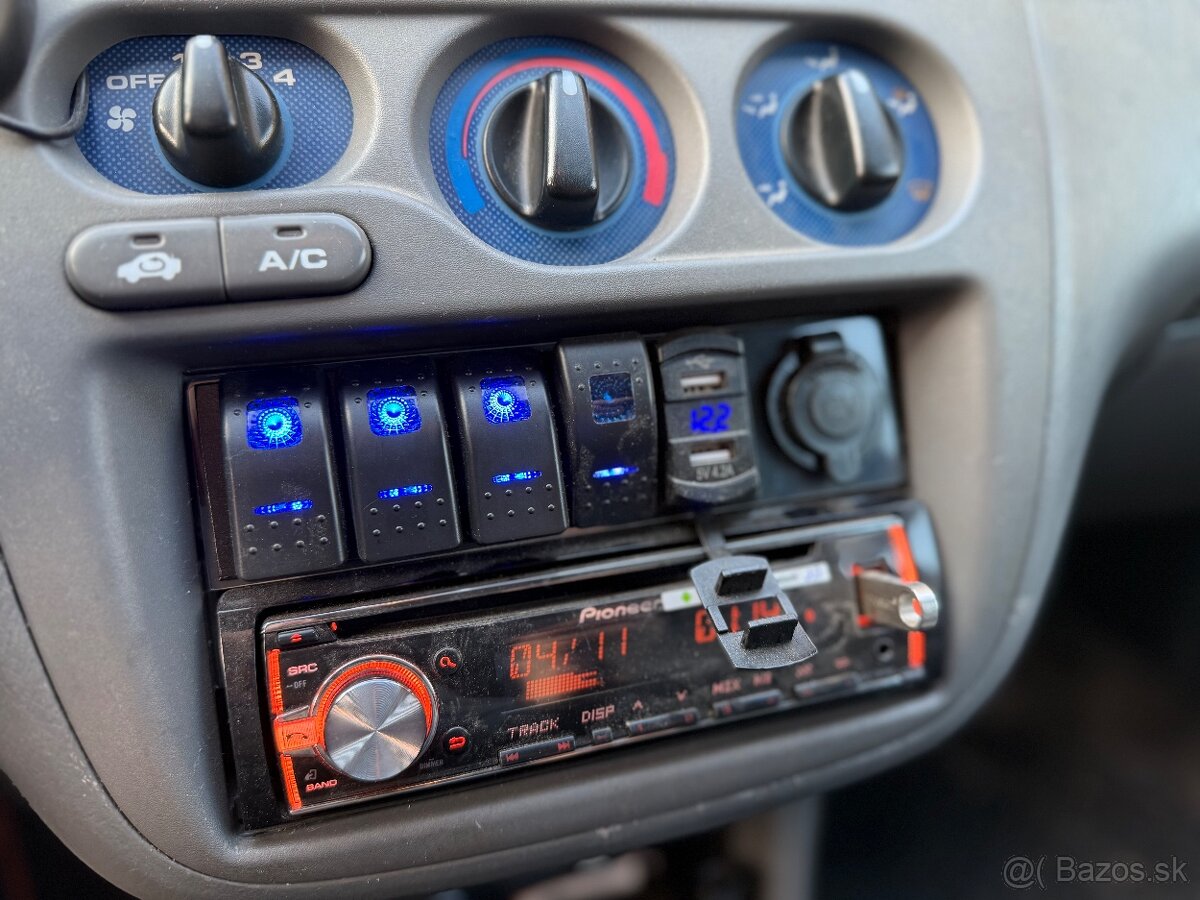 Honda HR-V 1.6 4x4 Expedičná úprava - 8