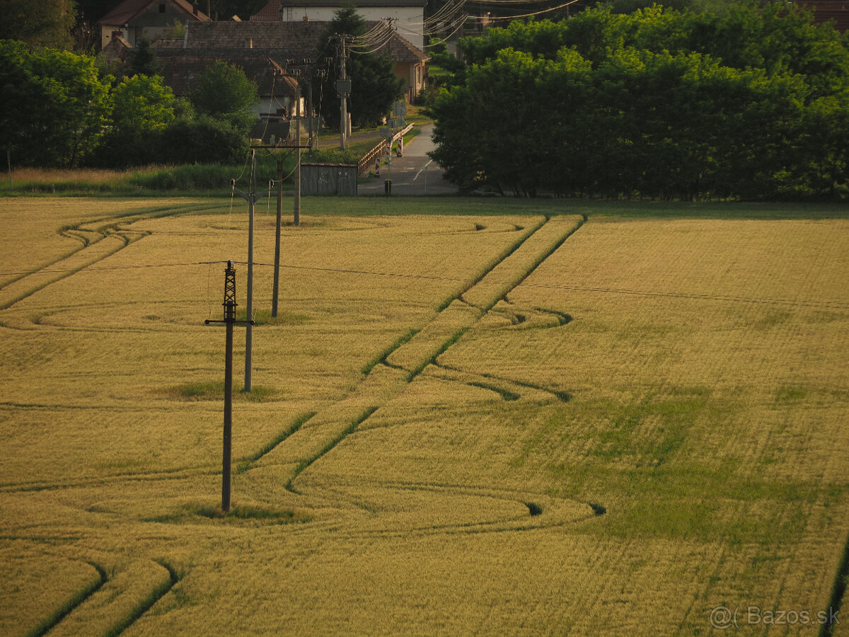 Olympus E-M1 II telo + 3 objektívy - 8