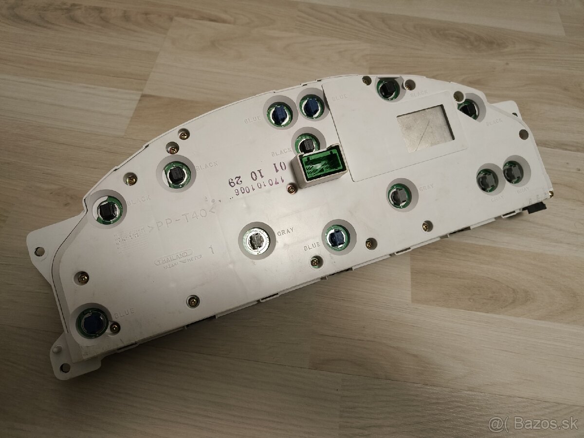 Nove budiky Volvo V70 S60 S80? P2 - 8