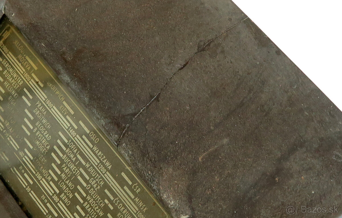 Elektrónkové bakelitové rádio Tesla Talisman 305U - 8