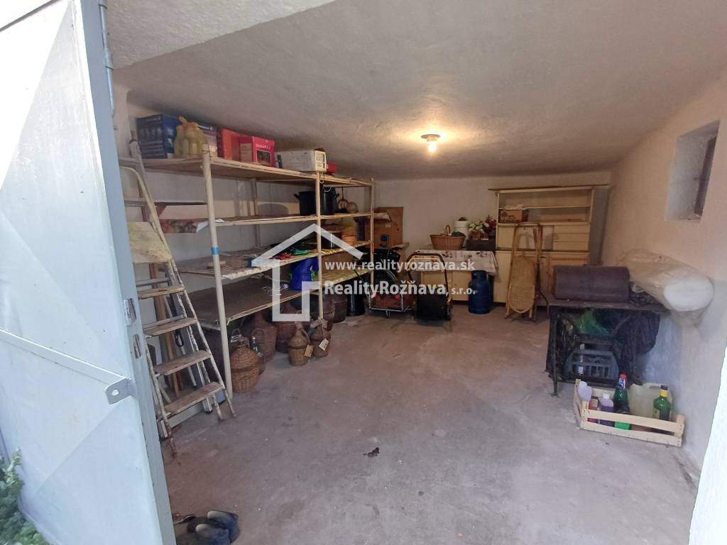 Pekný rodinný dom v obci Dlhá Ves. - 8