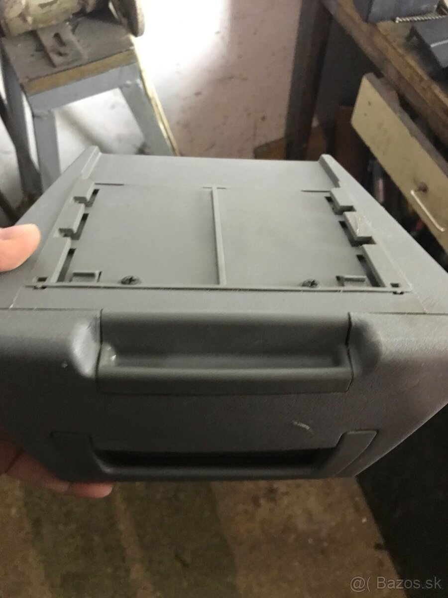 Škoda Felicia GLXI Skrinka Pod Rádio - 8