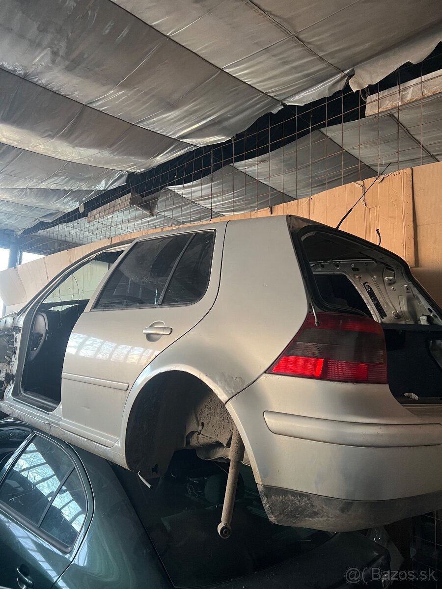 Golf4,Seat Leon 1 /toledo ,škoda octavia 1 - 8