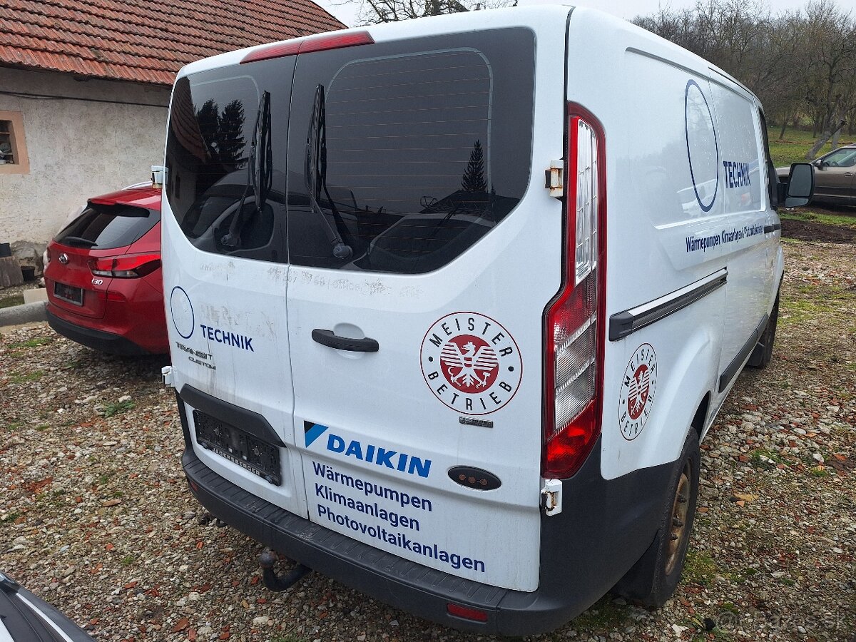 FORD TRANSIT CUSTOM 2,2TDCI KLÍMA ŤAŽNÉ - 8