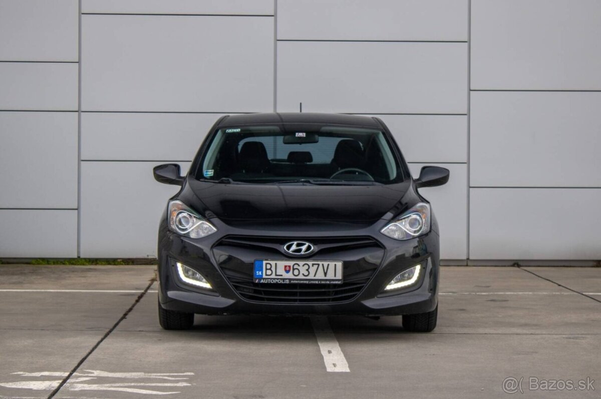 Hyundai i30 1.6 CRDi DOHC 16V Comfort - 8