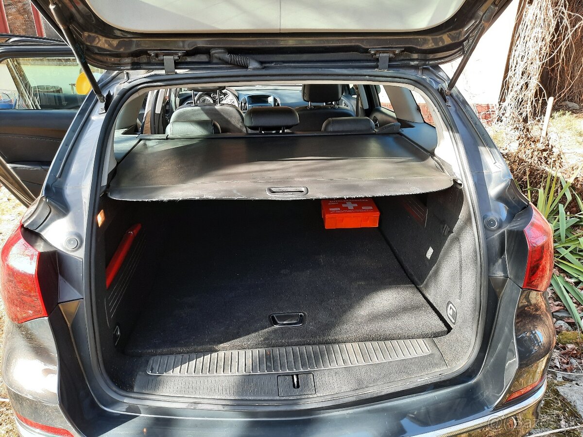 Opel Astra SportsTourer Cosmo - 8