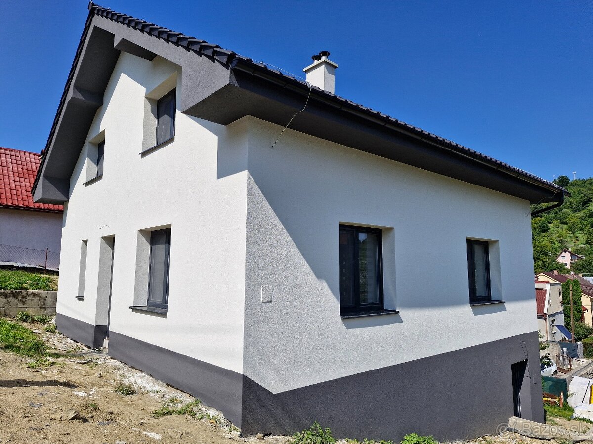 ZATEPLENIE DOMOV – FASÁDY NA KĽÚČ - 8