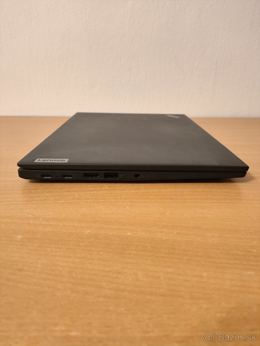 ThinkPad T14s Gen 3 | i5 • 8GB • 256GB SSD - 8