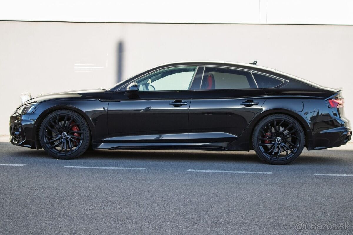 Audi RS5 Sportback 331kW AT8 - 8