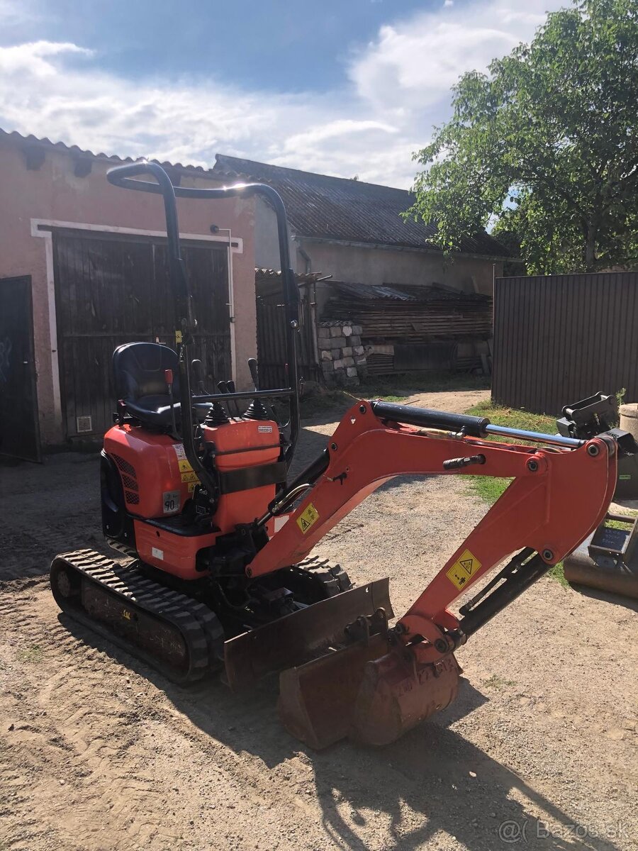 KUBOTA U10 bagr bez přesahu zádě - 8