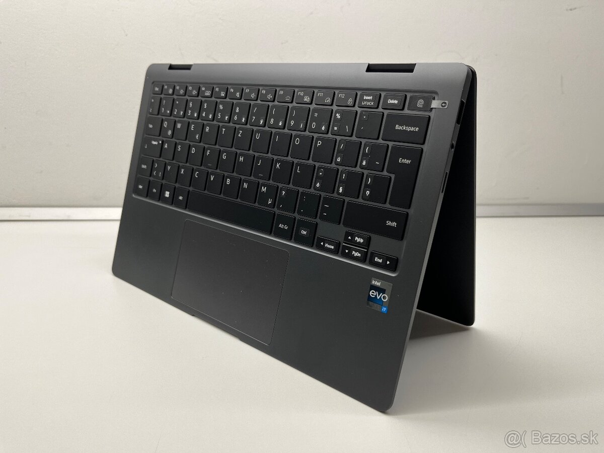 Samsung Galaxy Book3 360 13.3" i7-1360P/16GB/512/FHD/AMOLED - 8