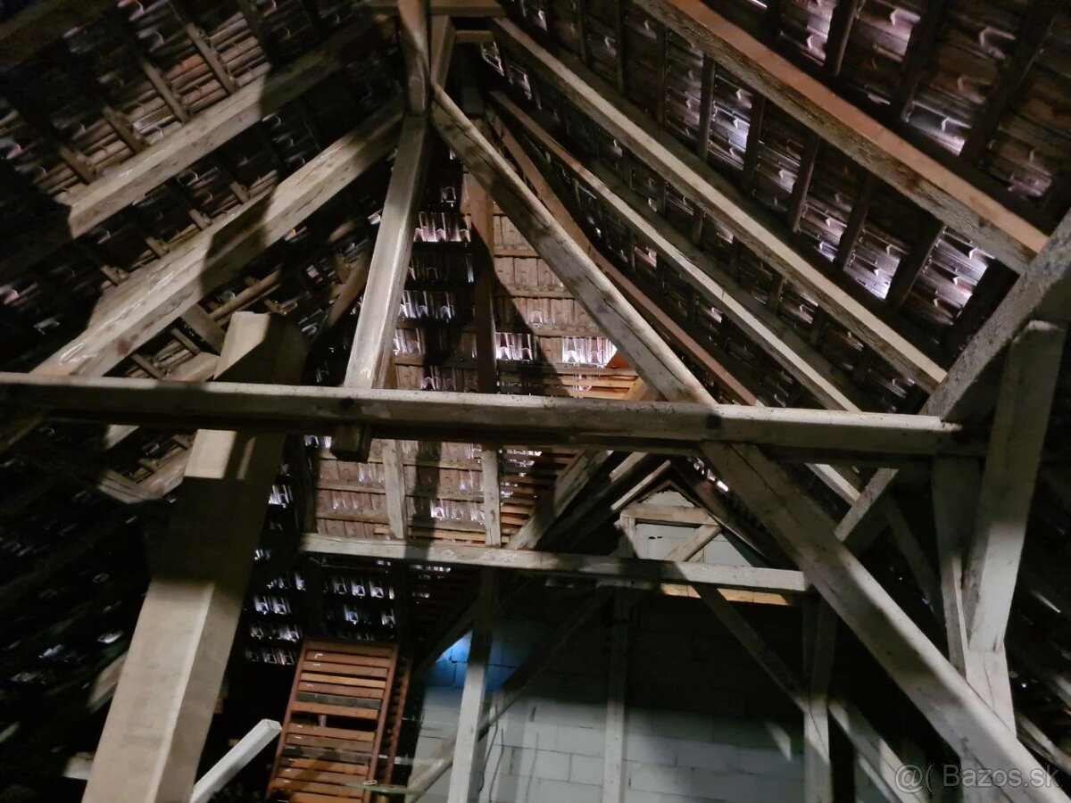 Dom - bývalá obecná škola na myjavských kopaniciach - 8