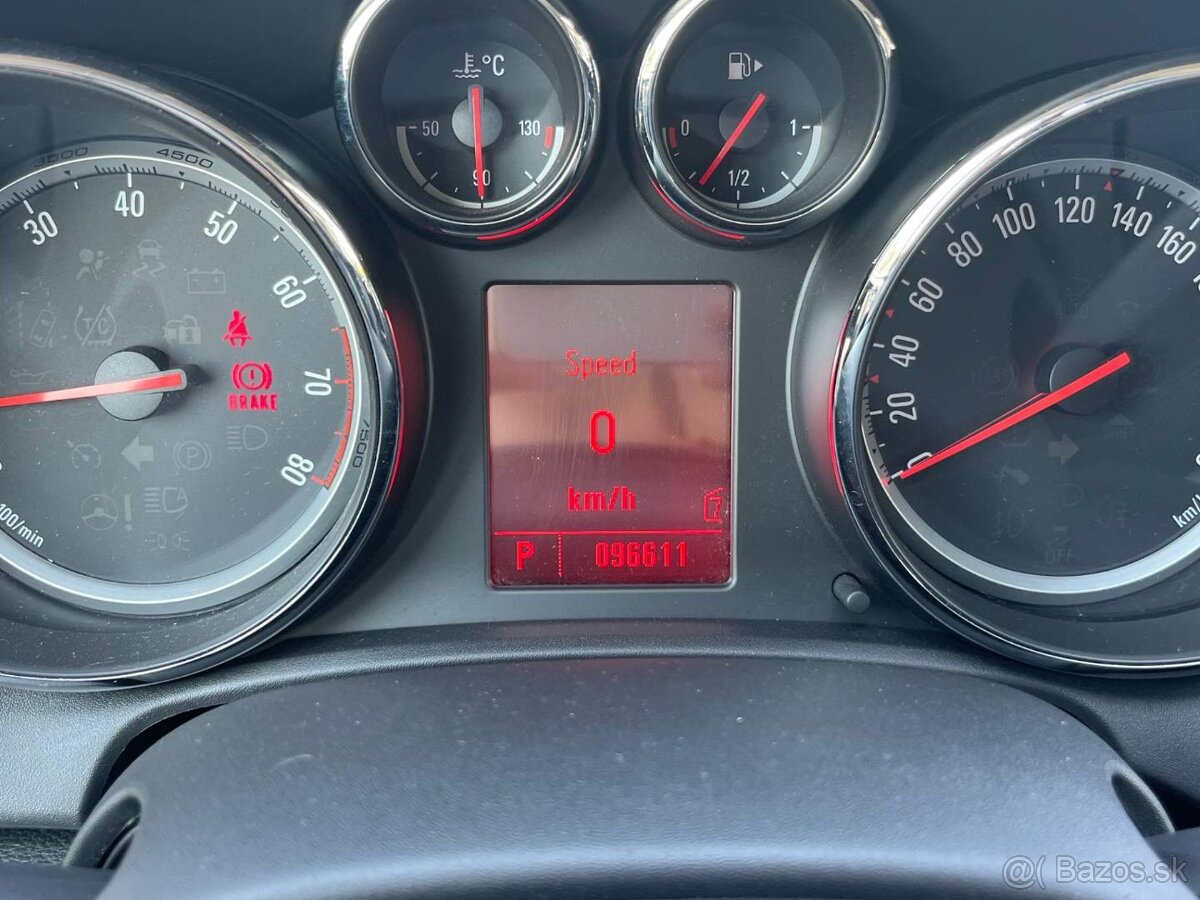 Opel Astra Sport Tourer ST 1.4 Turbo 140k Enjoy A/T - 8