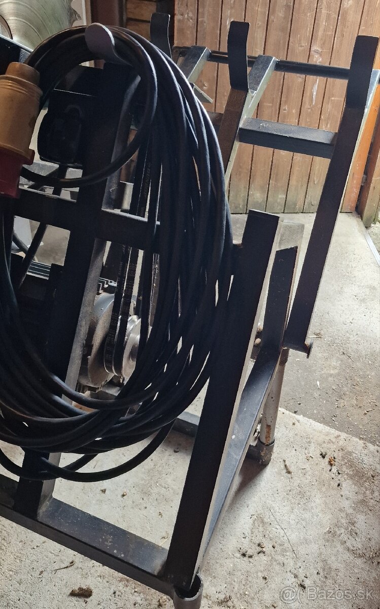 Predám kolískovu pílu na drevo / cirkulár - 8