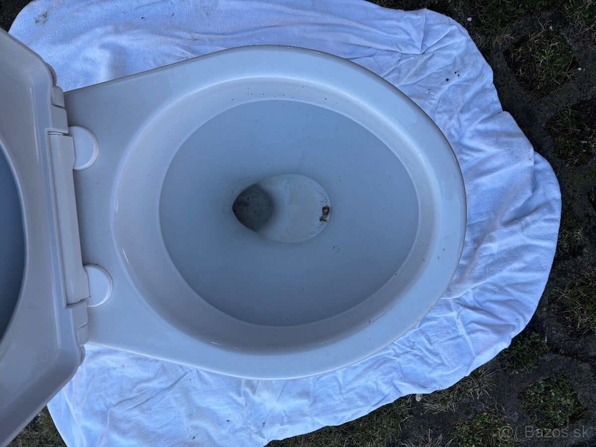 Predam umyvadlo a wc - 8