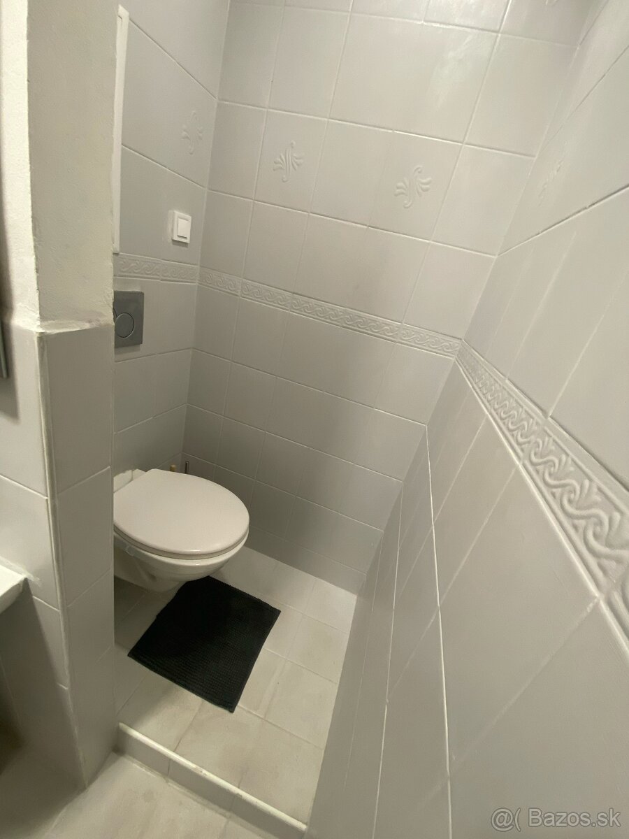 1-izbový byt v Martine - 8