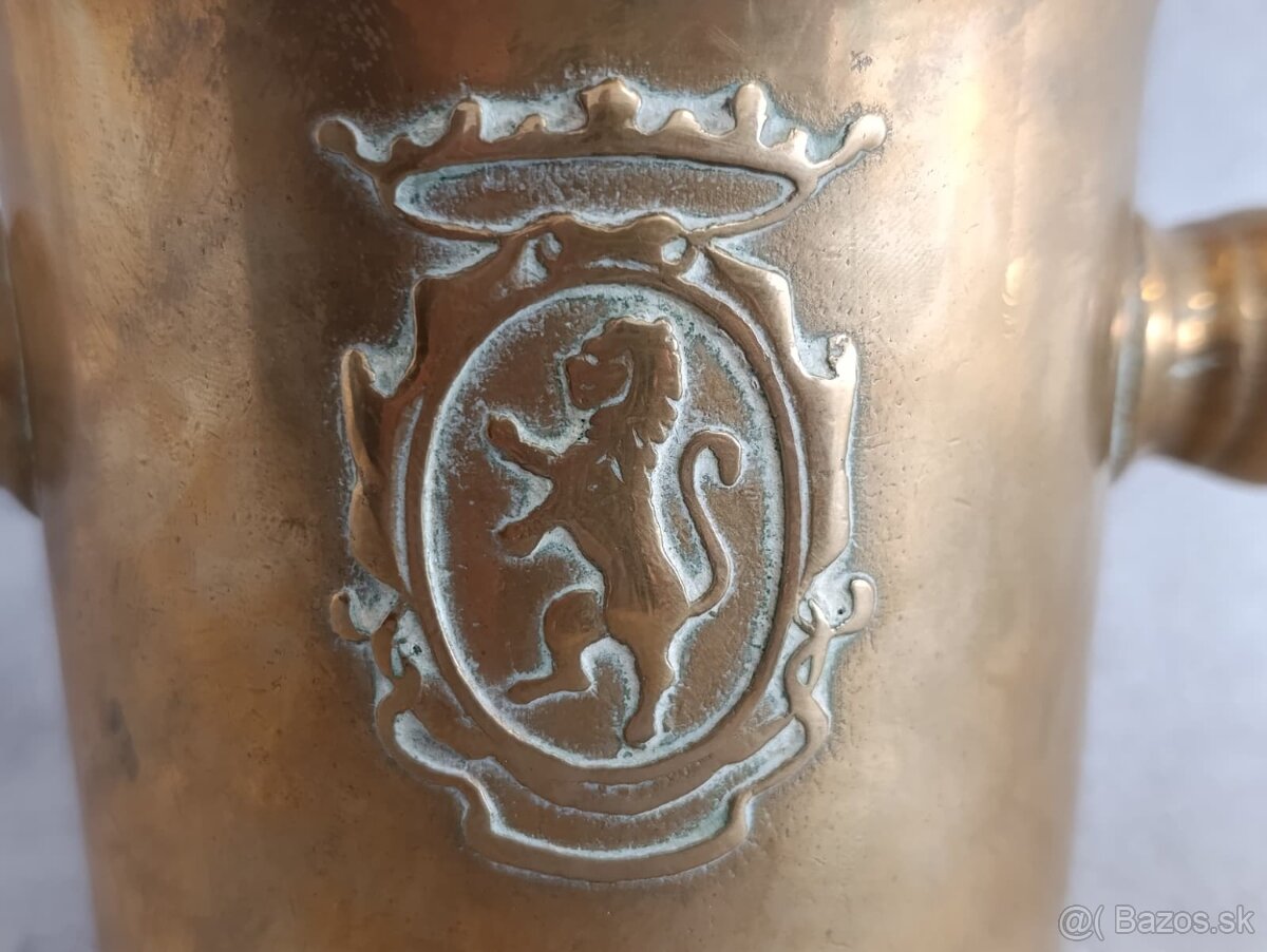 Starý mosazný mažiar s tloukem a erbem - 8