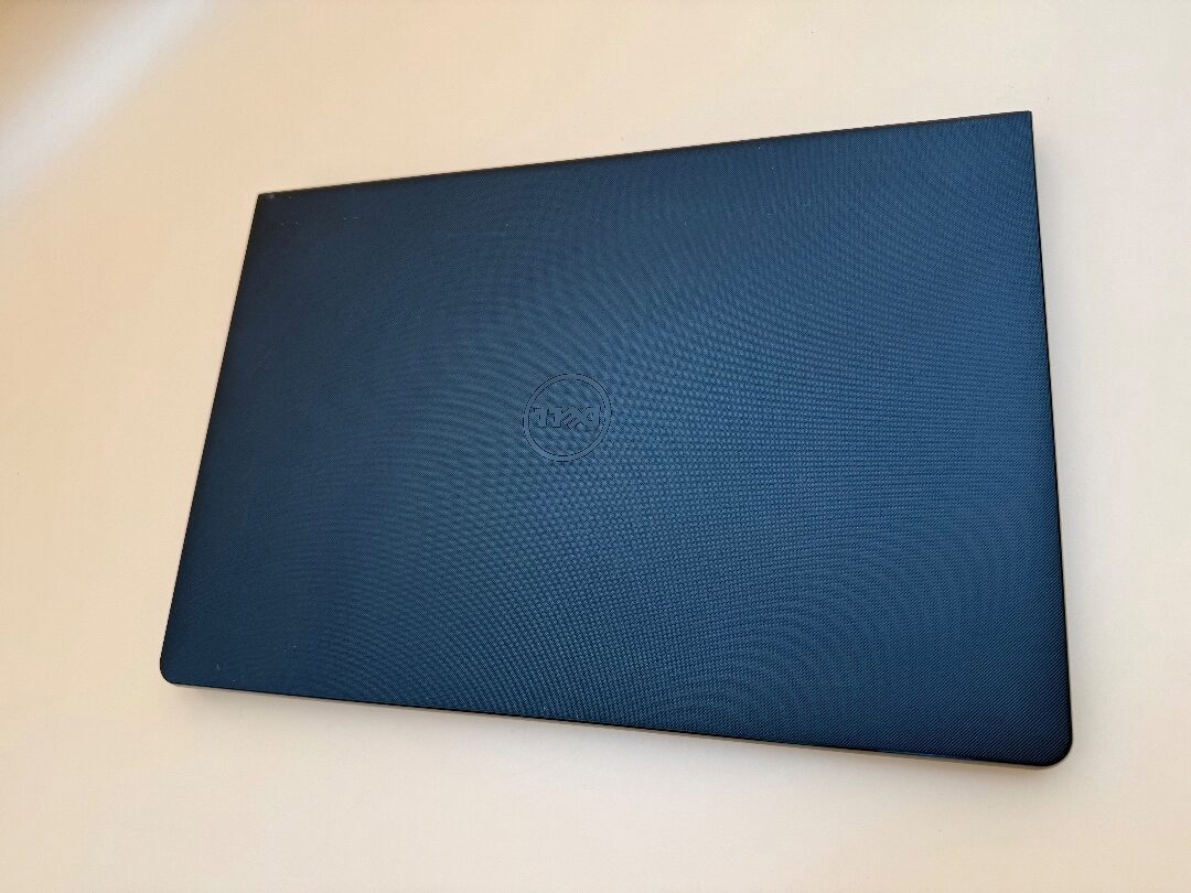 Notebook Dell Celeron N3060 / 8GB RAM / 128GB SSD / HD - 8