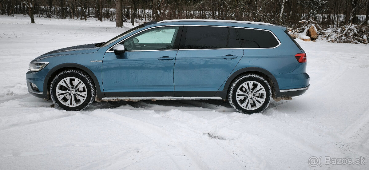 VW Passat Alltrack - 8