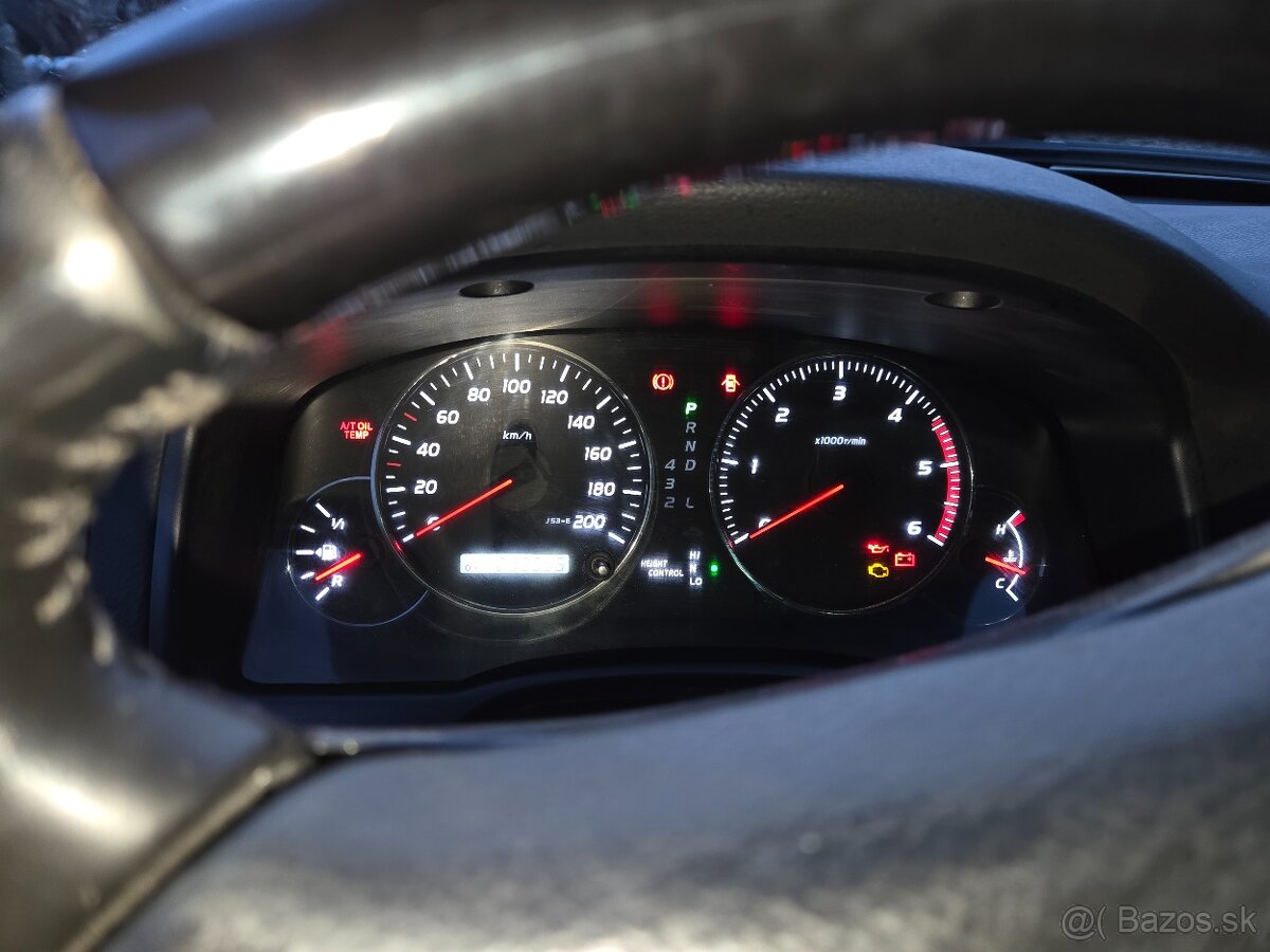 Toyota Landcruiser - 8