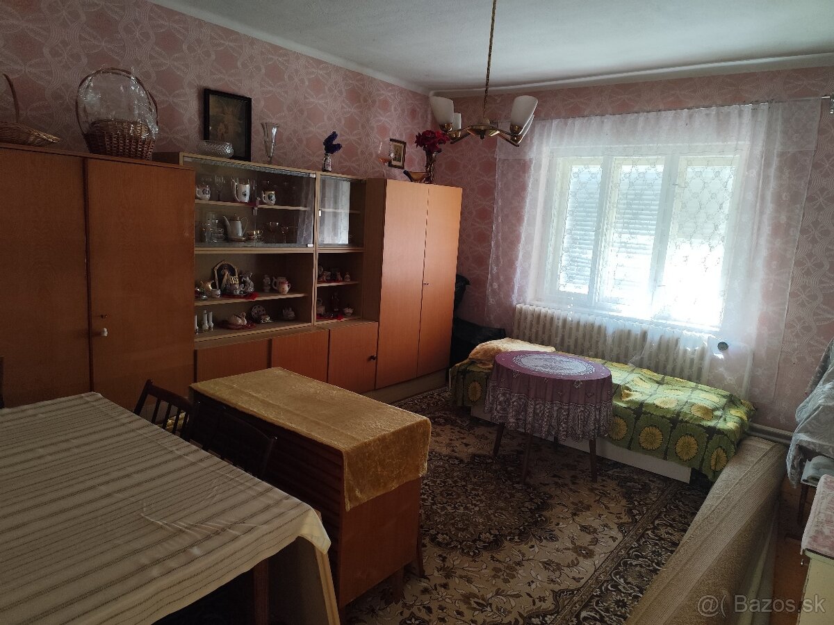 Rod. dom v Kováčovciach okr. Veľký Krtíš - 8