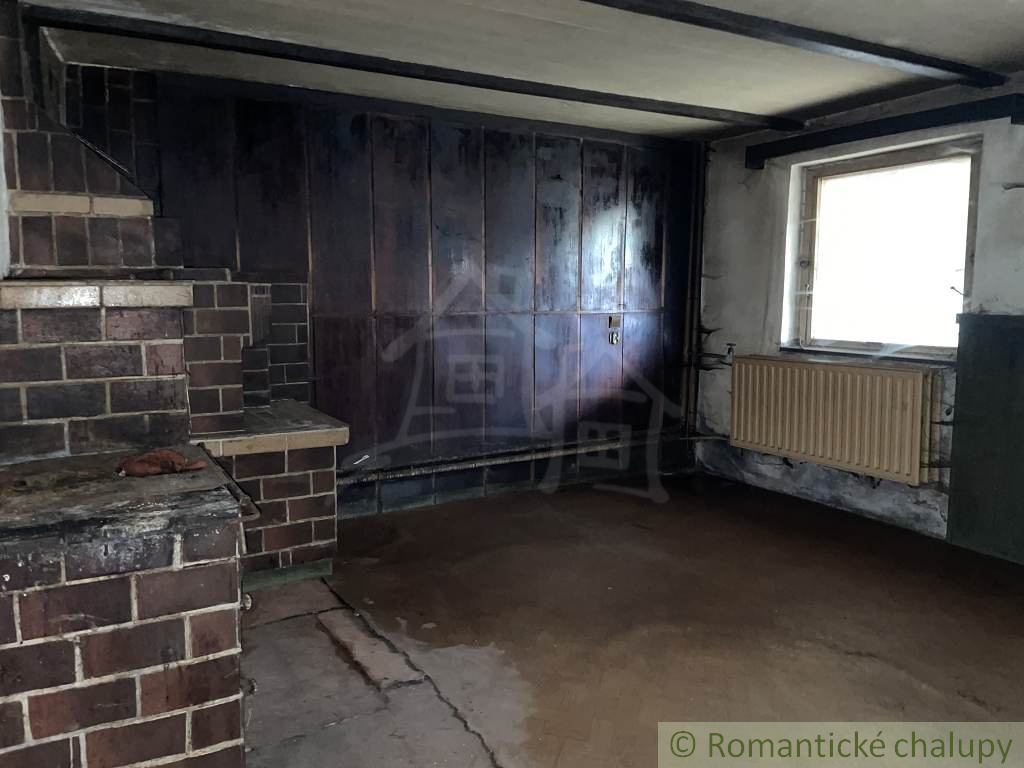 Dom na rekonštrukciu v chalupárskej obci Hačava. Nová cena - 8